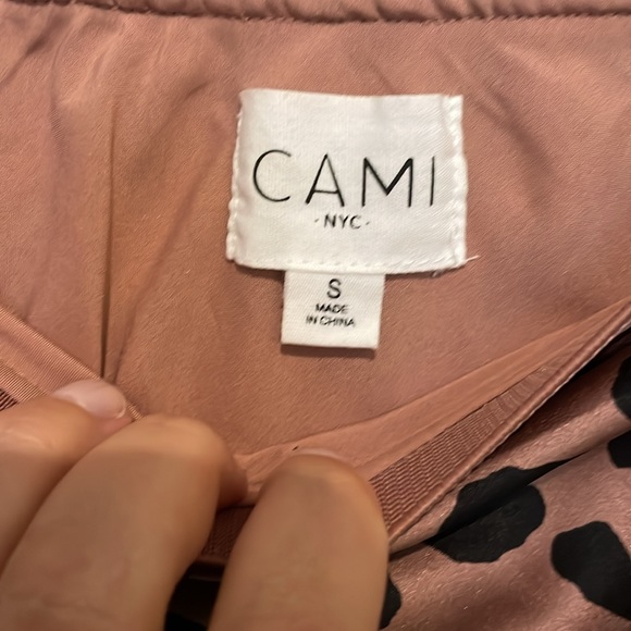 Cami NYC The Jessica Skirt in Graphic Leopard - Picture 11 of 16